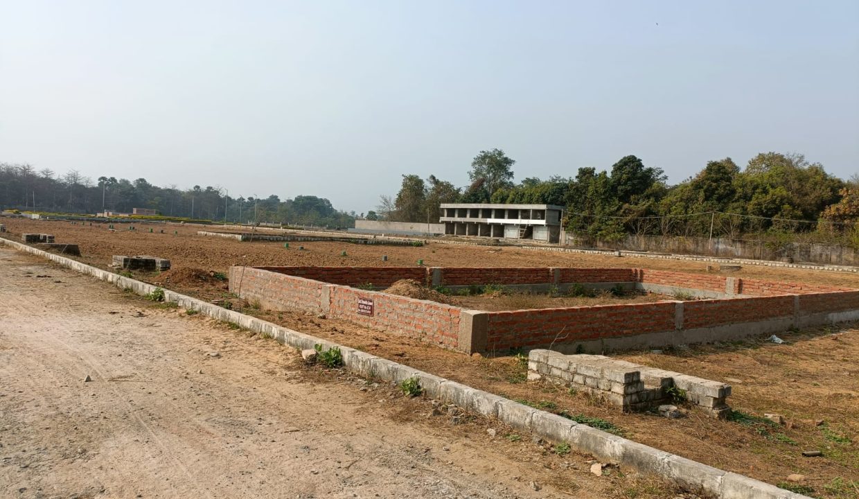 Property media 2